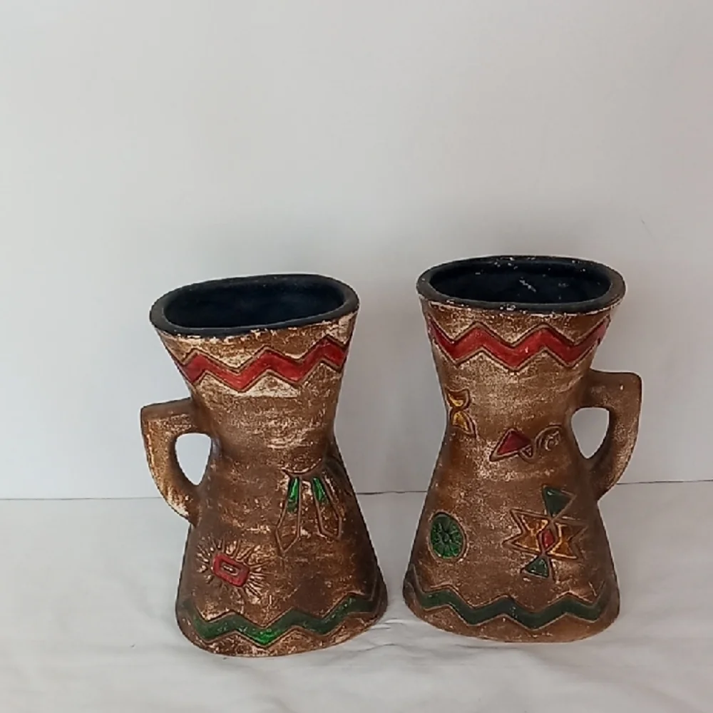Vintage Southwestern Clay Pottery Painted Ceramic Handled Etched Vase Decor